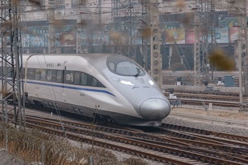 机车20140119077-2