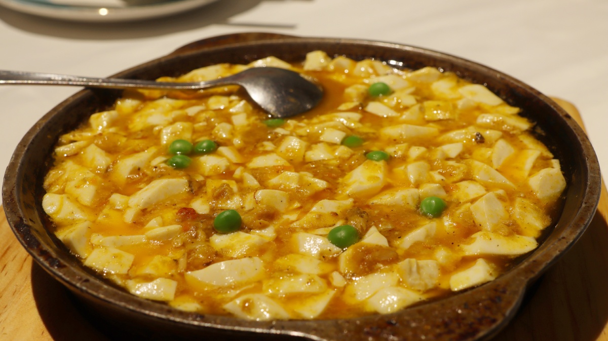 石锅蟹粉豆腐