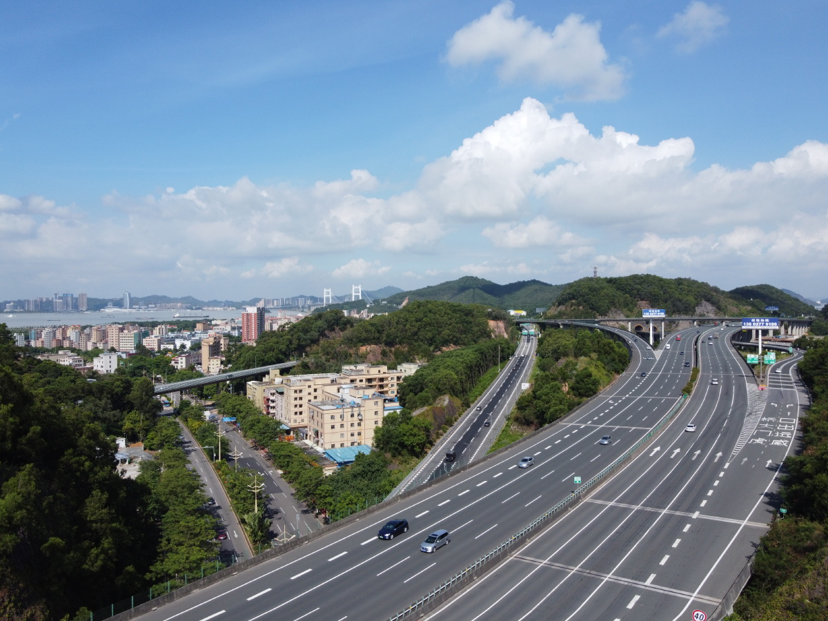 航拍东莞虎门:威远立交,沿江高速,莞佛高速2020.07.13