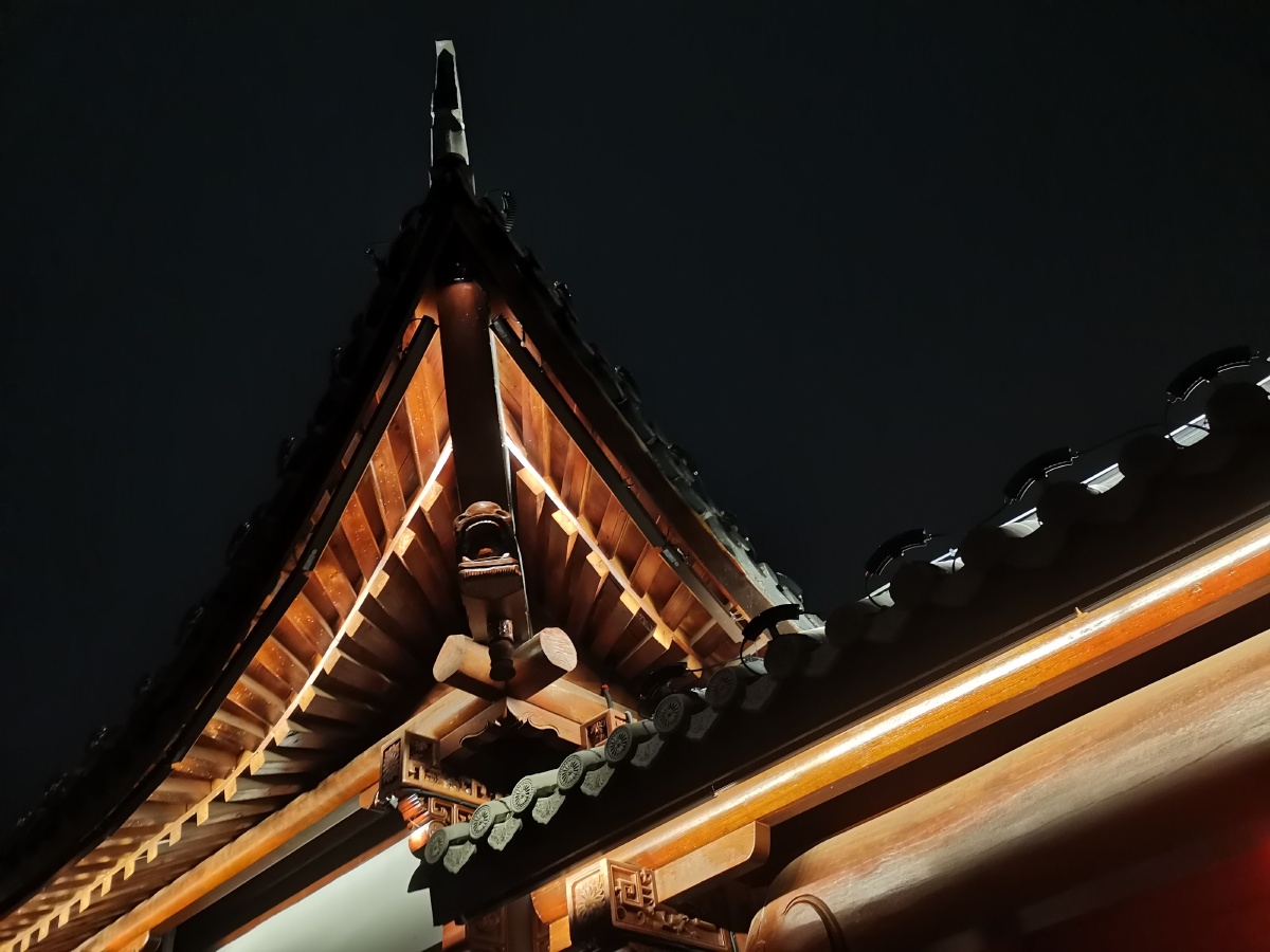 浙江义乌佛堂古镇老街网红桥灯光夜景