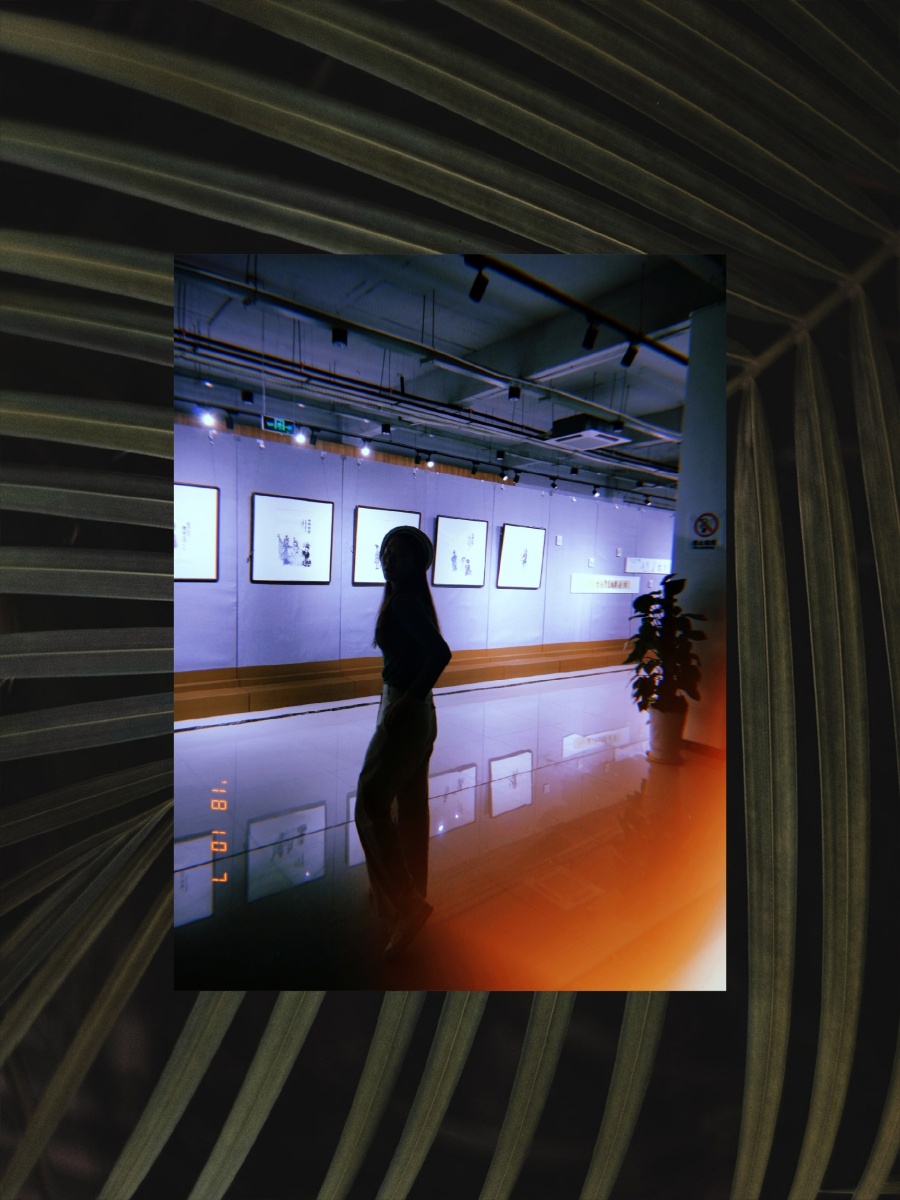 热闹是他们,我什么都没有。