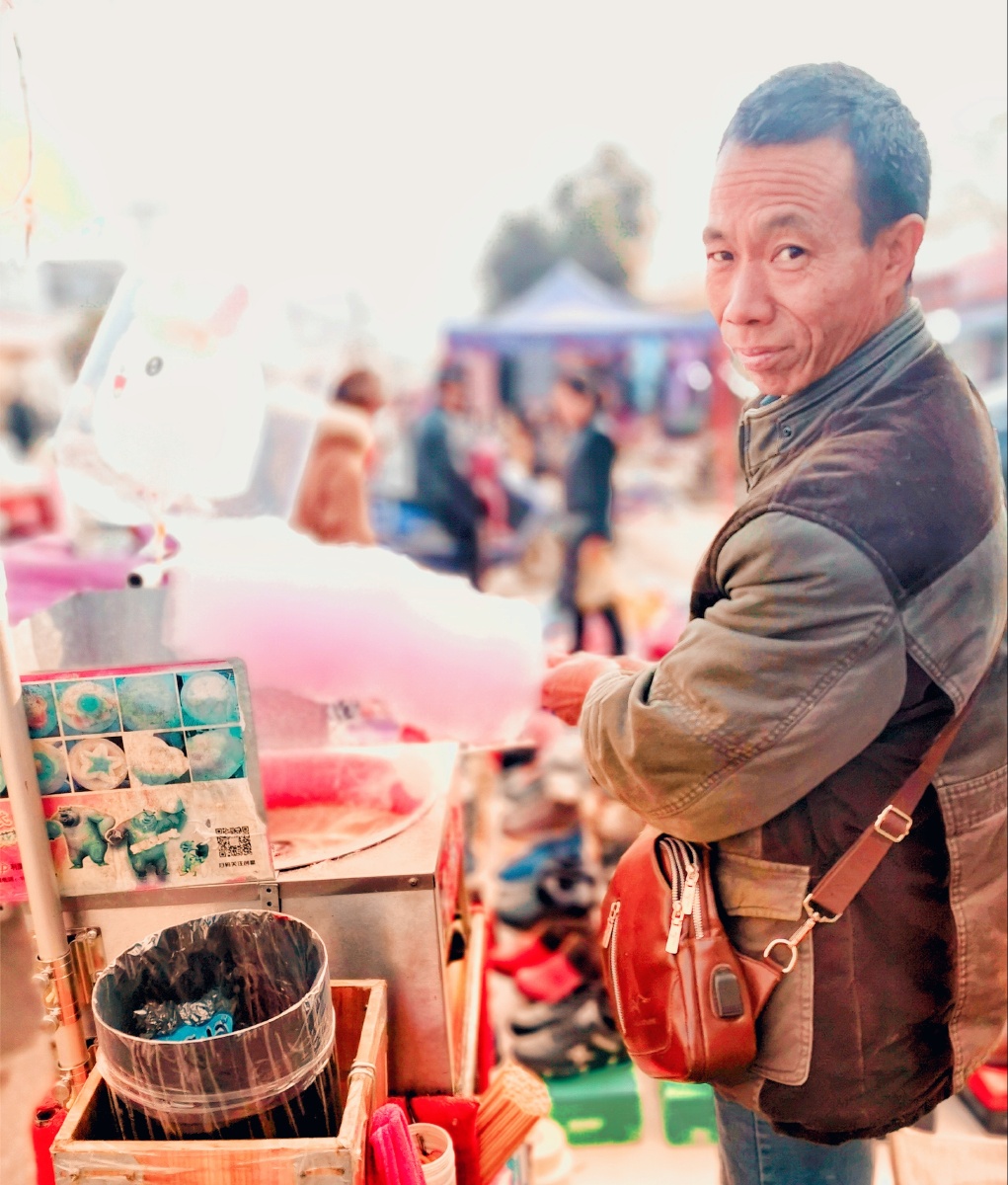 传统手艺活之七:加工制作棉花糖.