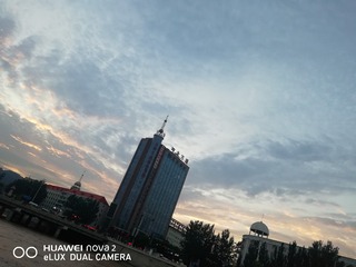 3712837