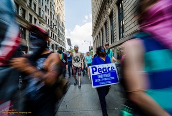 2012_0520_AntiNatoChicago_4022.jpg