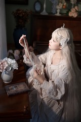 751716