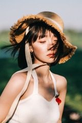001