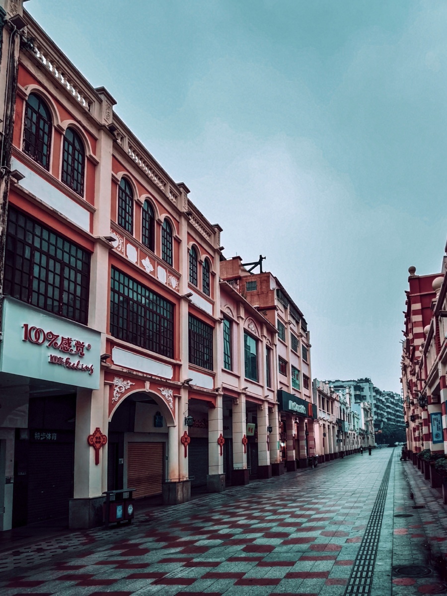 城市建筑老街风情