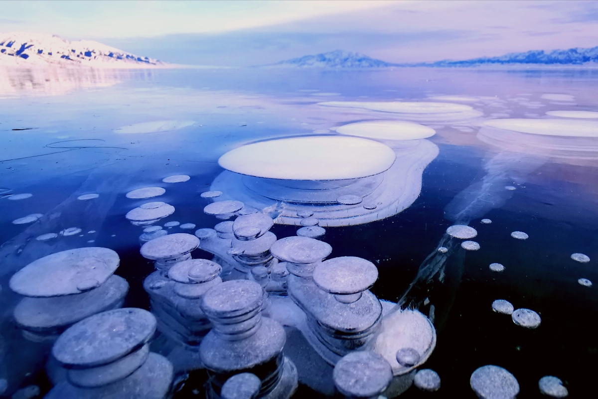 梦幻冰泡【赛里木湖】 - 杨良其
