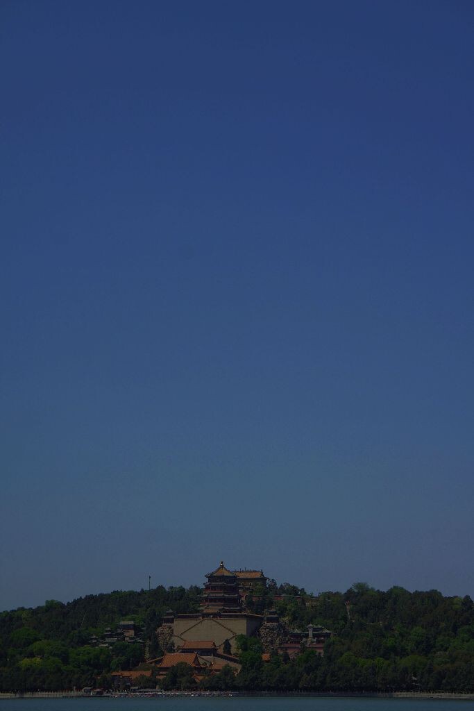 颐和园<br />
