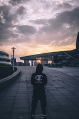 001