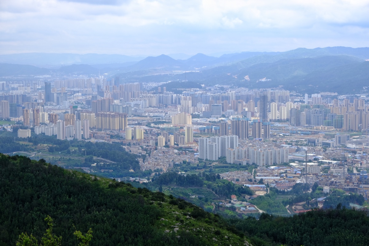 险峰——鸟瞰昆明