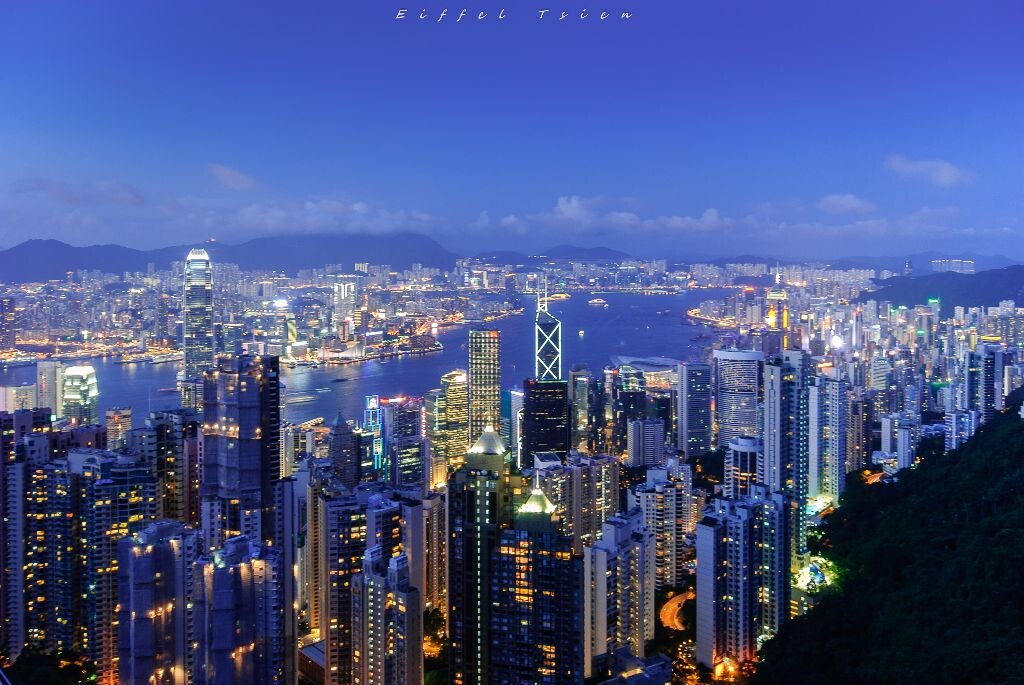 太平山顶俯瞰<br />

