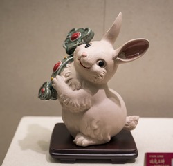 60713