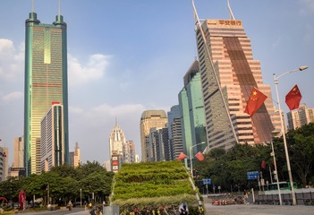 2806948
