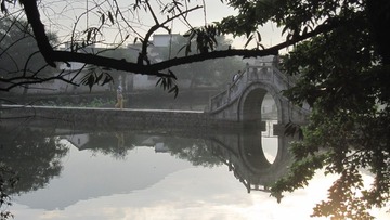 晨曦画桥