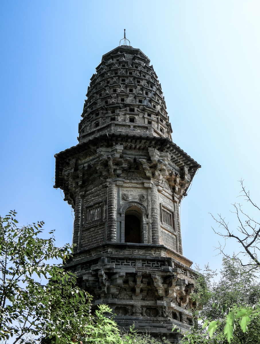 京城古塔庆化寺花塔