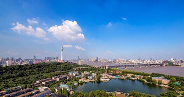 万里长江第一桥