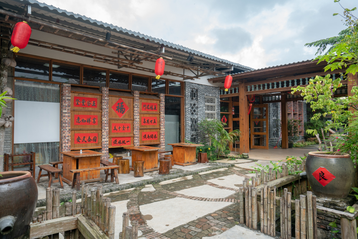 海南乡村生态餐厅