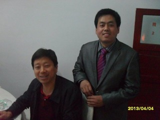 与蓟县政协委员，书法家杨连山先生合影