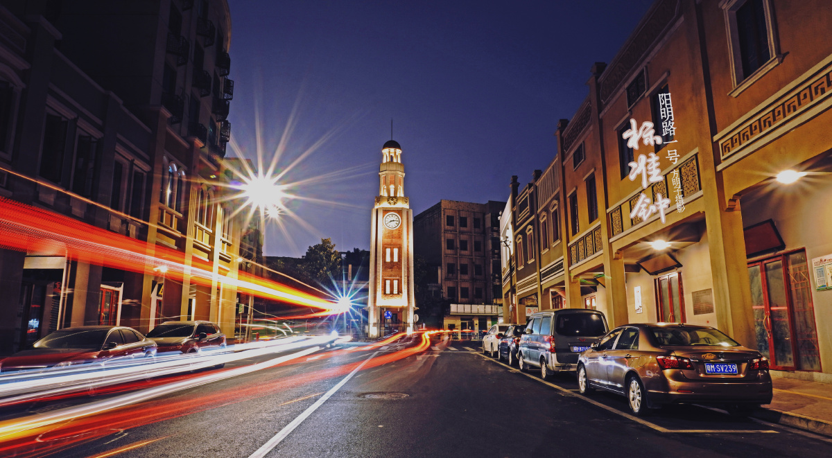 阳明路一号标准钟老赣州标志性建筑之一