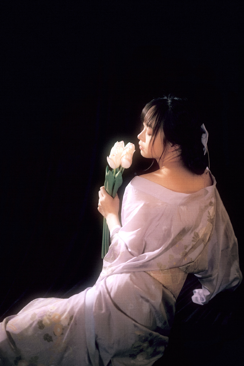 发光少女78太美了吧