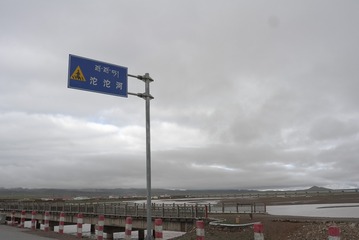 L1000947