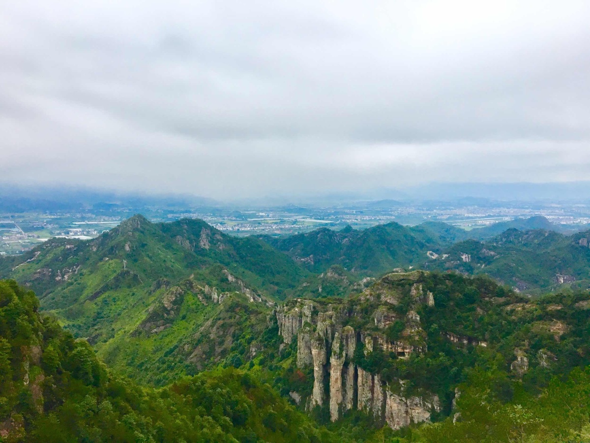 天台山 紫凝山 《小镇背后》