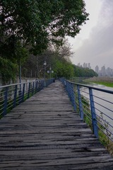 6ECDC0E0-069E-4AD1-8727-F82D72FE5D5C/L0/001
