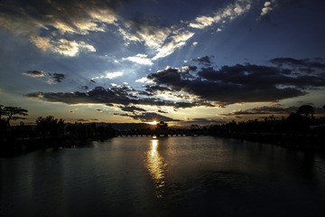 RAY_9570