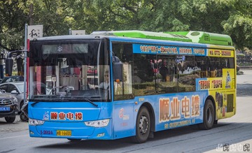 415359