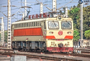 415381