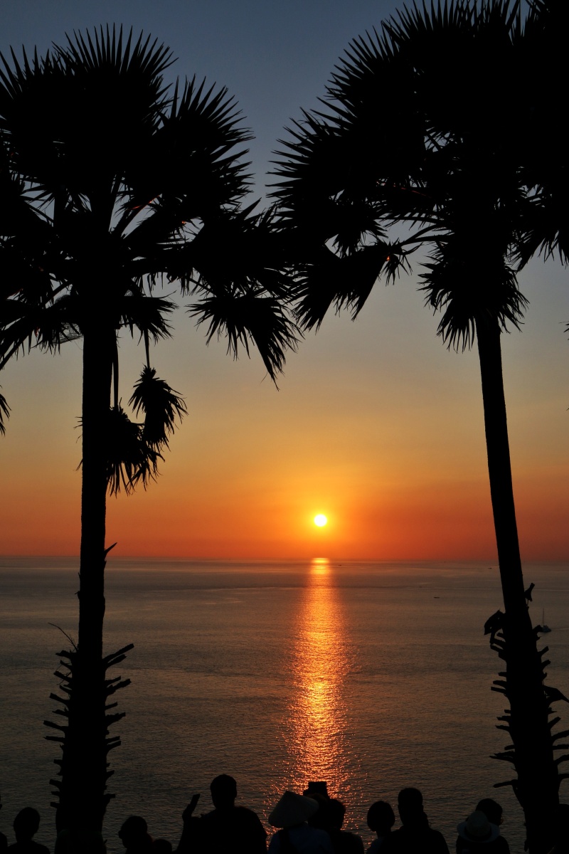 普吉岛彭贴海角日落