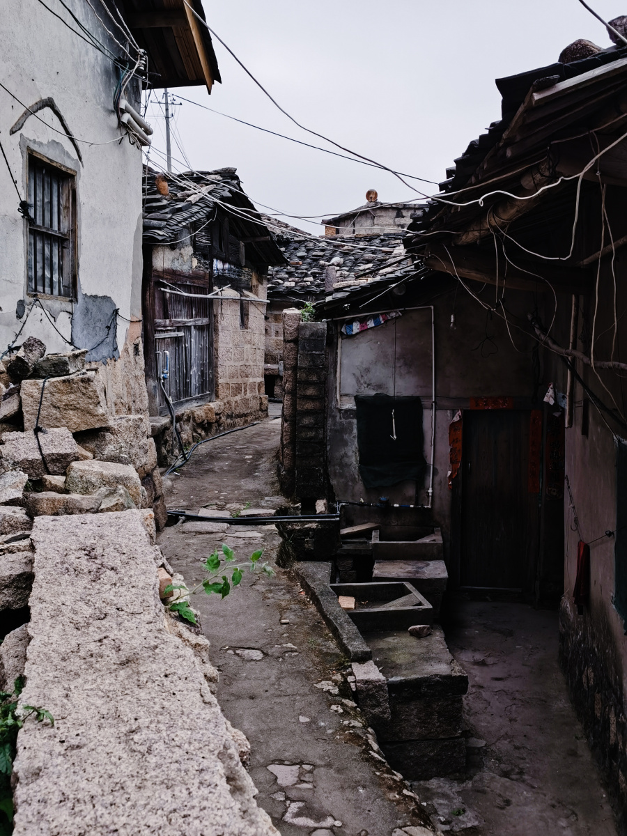 乡村老屋,虽然破旧,但却承载着记忆