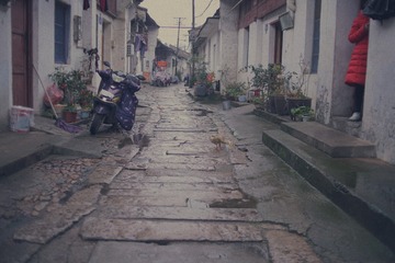 1205189