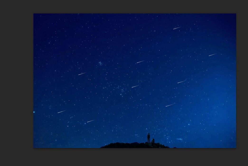 最后点击透明层——Ctrl+T——把流星给转一下,接着,就完工了,哇哈哈