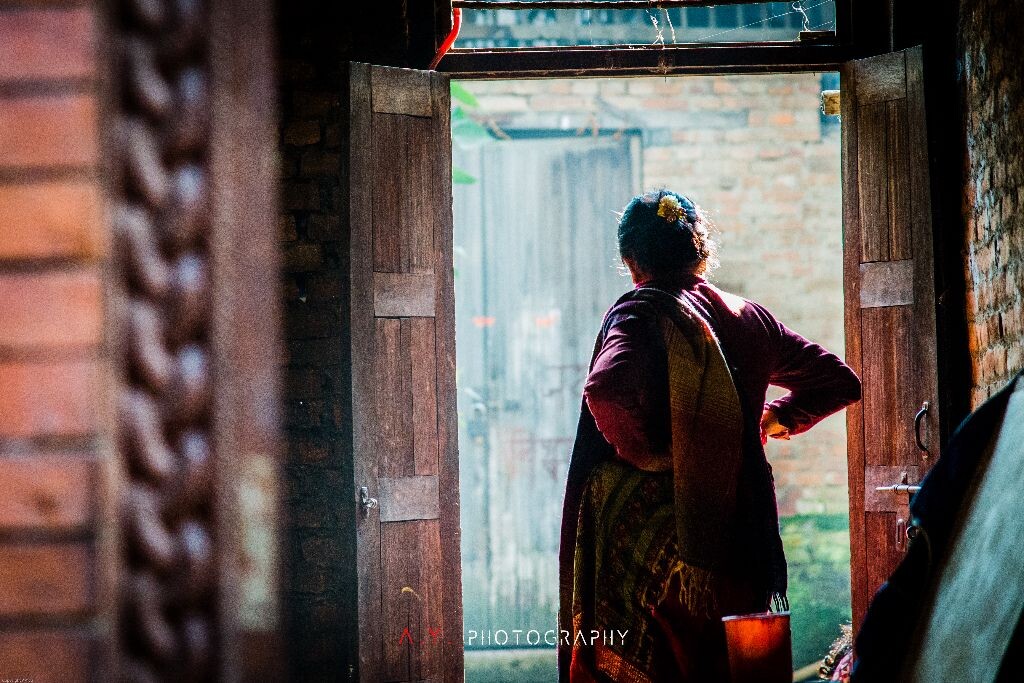 时光一瞬，岁月留痕...（摄于Bhaktapur，Nepal）