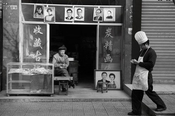 炭精画像