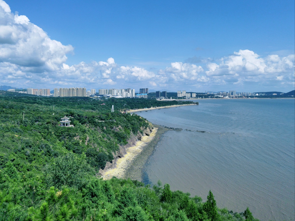 葫芦岛海滨