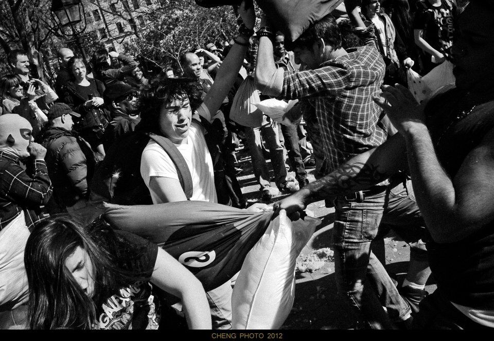 NYCPillowFight3<br />