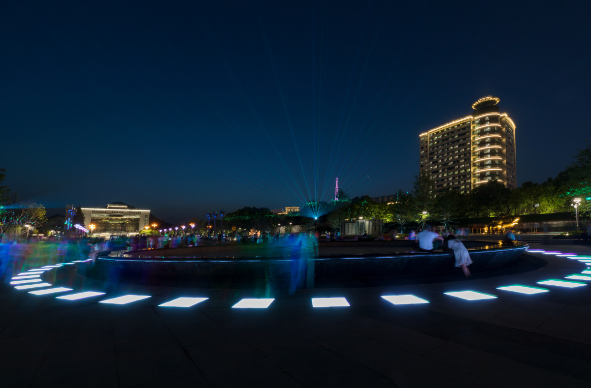 东门广场摄宁波奉化