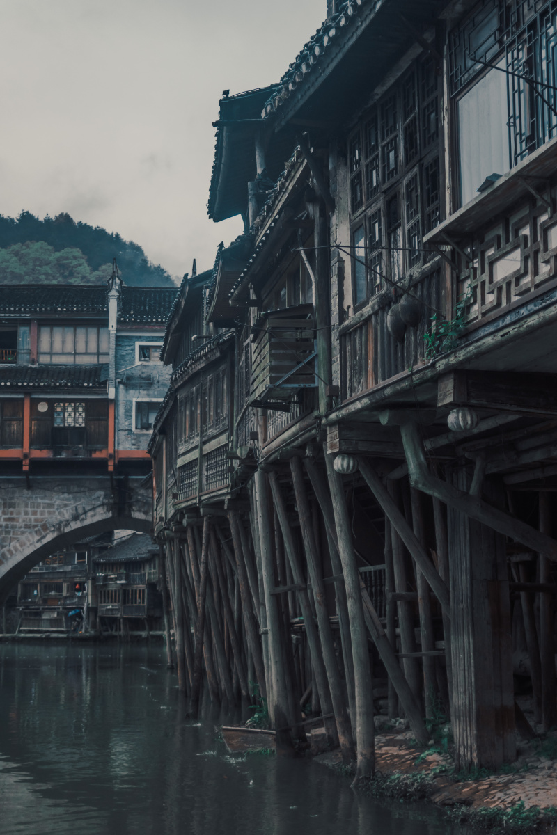 凤凰古城吊脚楼