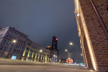 483245