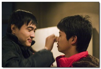 男低第一化妆师.jpg