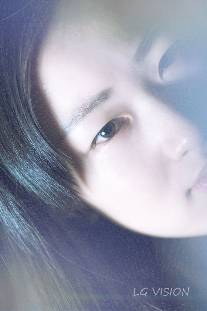 摄影师：LG<br />
麻豆：苗苗<br />
后期：LG<br />
<br />
夏至未至时，想念小时候的萤火虫