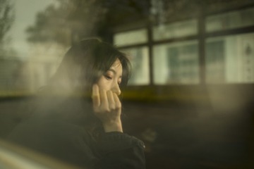 001