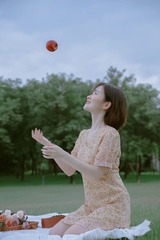 001