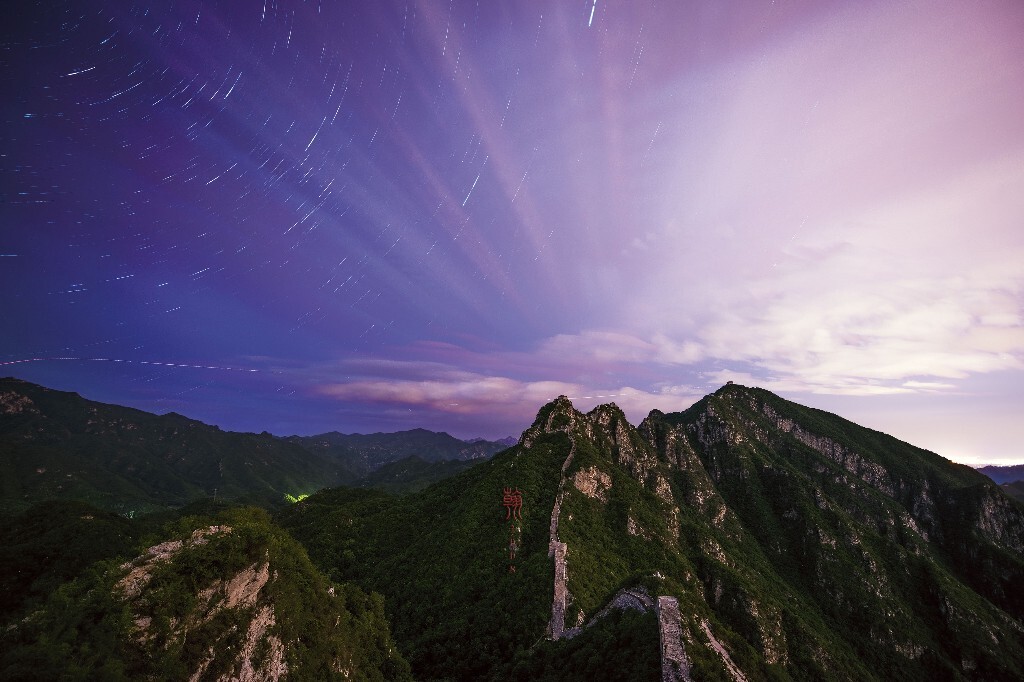 本来是想去拍拱形银河的，结果是这样......