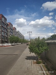 217581