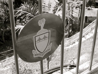 sign1