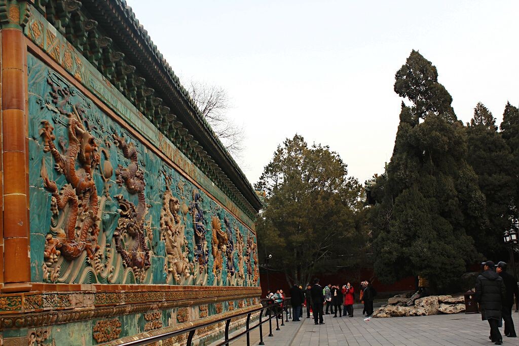 冬日九龙壁-北京市北海公园拍摄